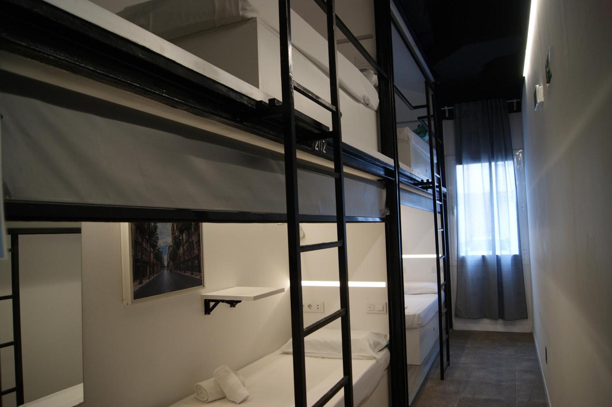M Pods Malaga Hotel Ngoại thất bức ảnh