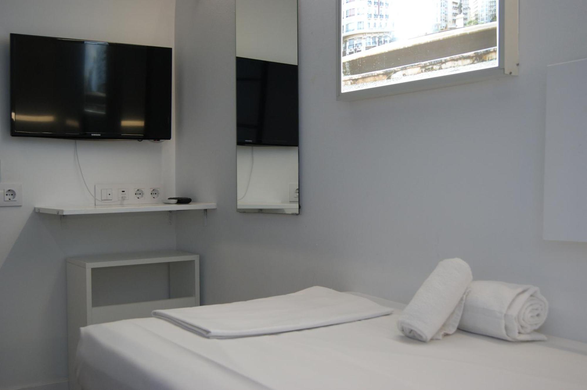 M Pods Malaga Hotel Ngoại thất bức ảnh
